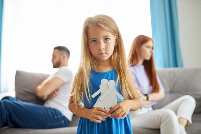 Explicar el divorcio o separación a los hijos pequeños